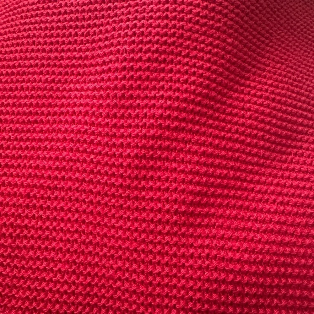 Liz Claiborne Red Crew Neck Sweater
